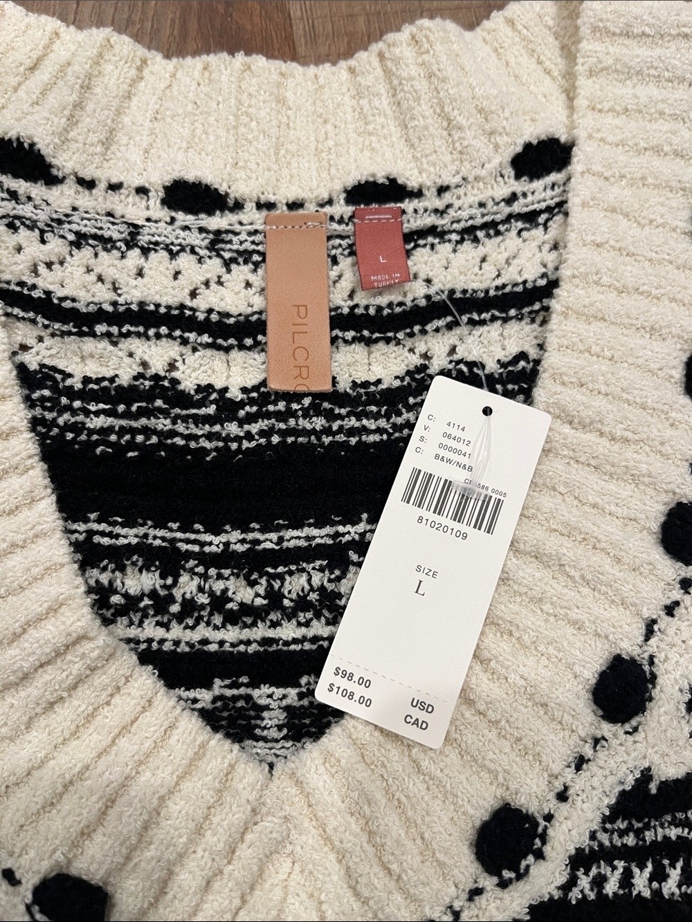 Anthropologie Pilcro Black & Cream Knit Patterned Sweater Vest Large NWT - Picture 2 of 4